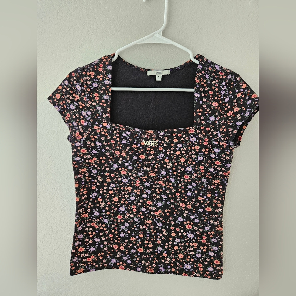 Vans Square-Neck Floral T-Shirt (Size M)